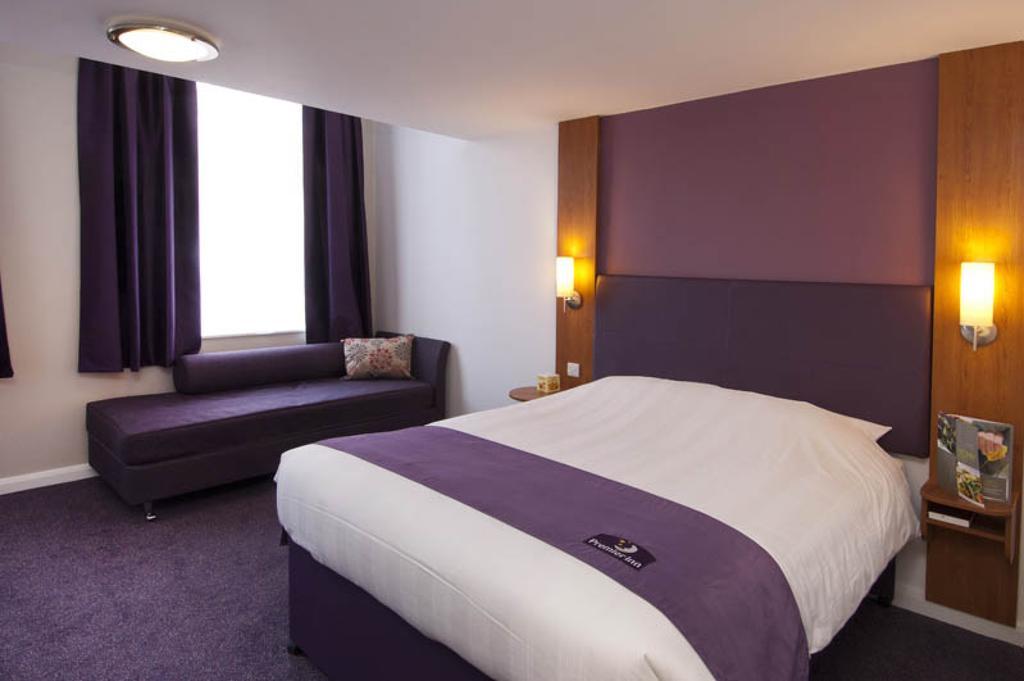 Dundee East Premier Travel Inn Phòng bức ảnh